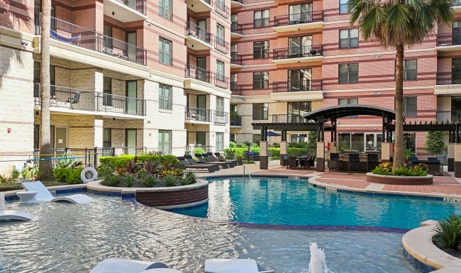 Live Luxuriously
